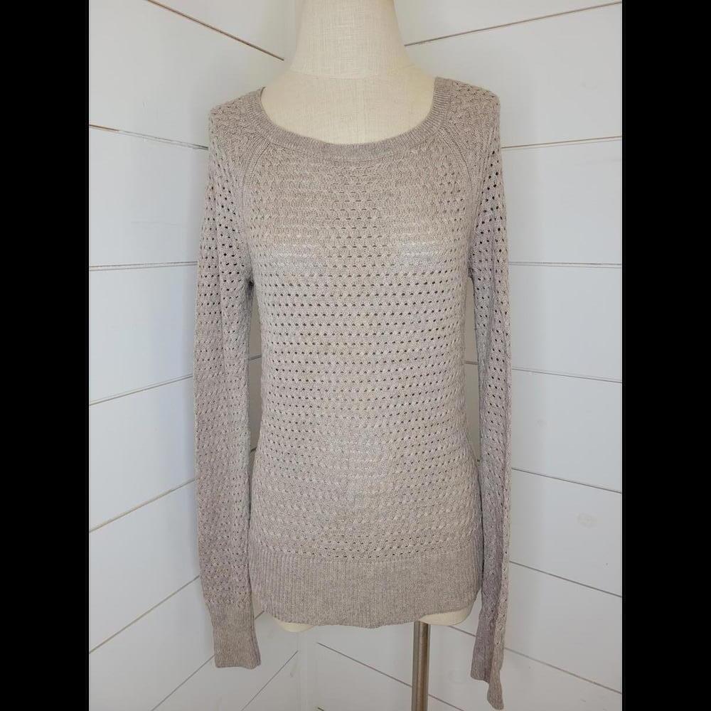 American Eagle Outfitters small greyish tan loose knit sweater